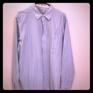 Men’s button up long sleeve